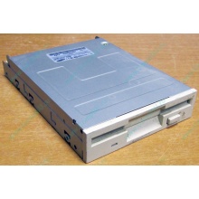 Флоппи-дисковод 3.5" Samsung SFD-321B белый (Армавир)